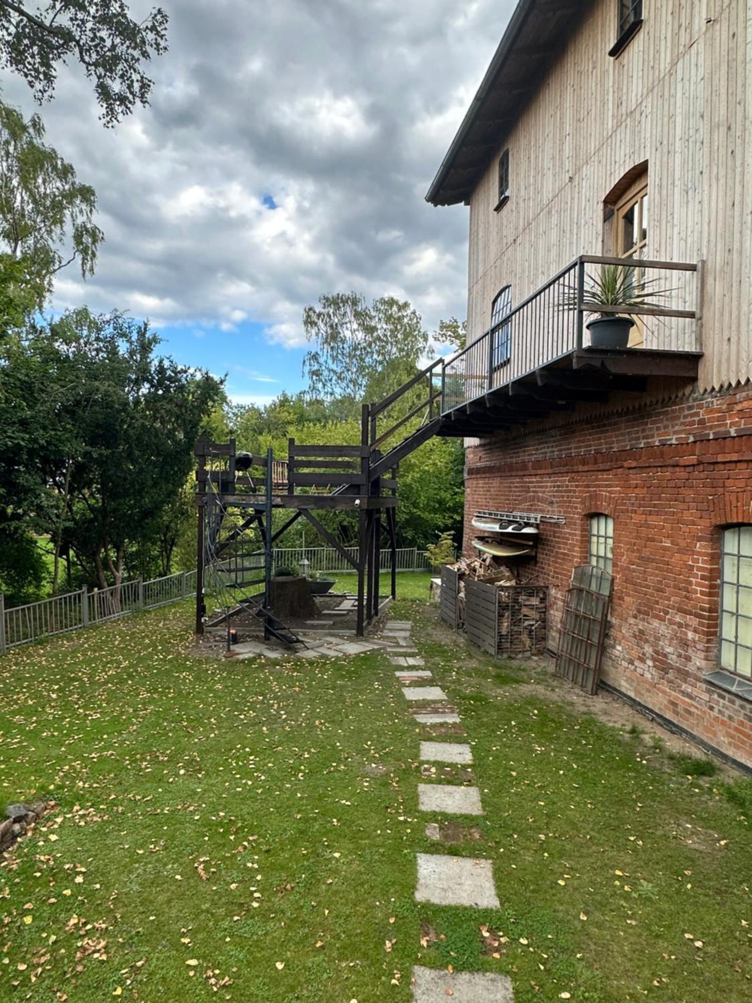 Urlaub In Einer Historischen Wassermuehle An Der Trave Любек Экстерьер фото